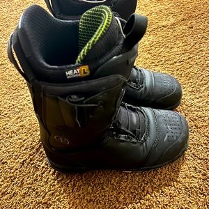 Burton Tourist boots size 11
